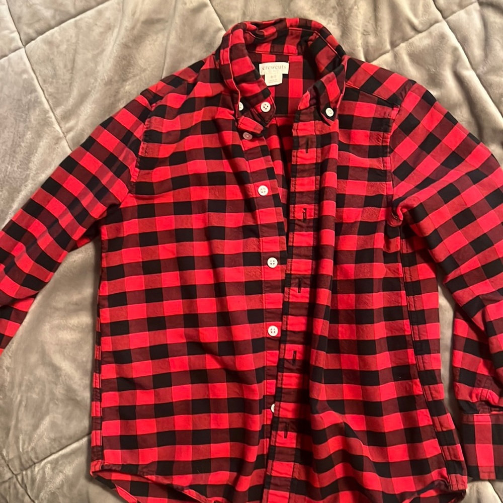 Crewcuts by J. Crew boys’ button down lightweight flannel, size 6/7